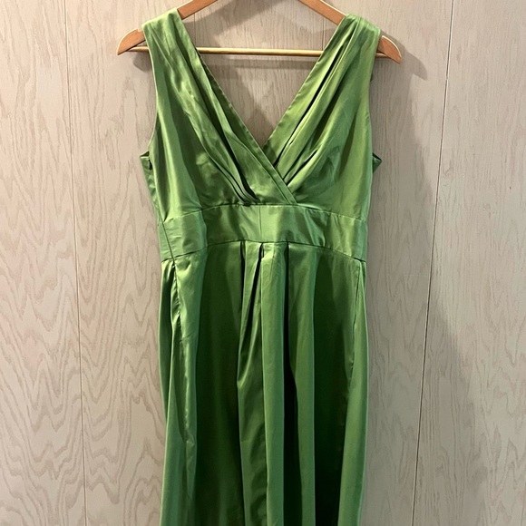 Suzi Chin For Maggy classic Elegant Boutique V-Neck Sleeveless Dress Size 8 - Picture 5 of 10